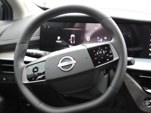 New 2025 Nissan Murano SL image 25