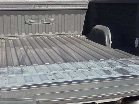 Used 2020 GMC Sierra 1500 AT4 w/ AT4 Premium Package image 9