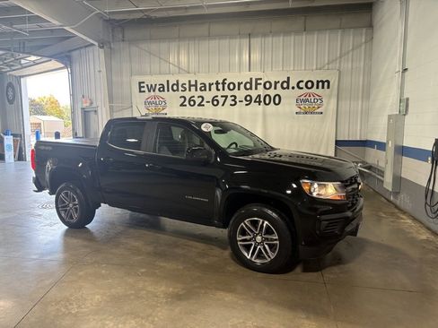 Used 2021 Chevrolet Colorado W/T w/ Custom Special Edition image 2