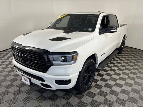 Used 2022 RAM 1500 Laramie AWD/4WD image 3