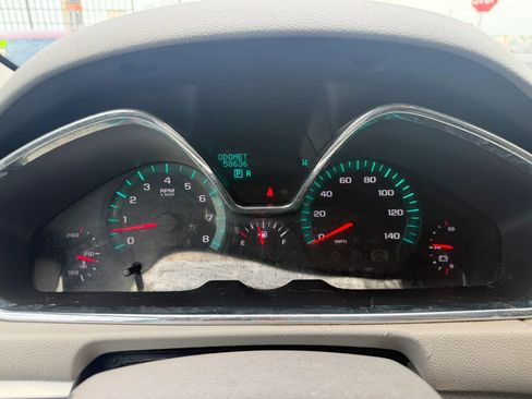 Used 2015 Chevrolet Traverse LT w/ Style and Technology Package FWD image 19