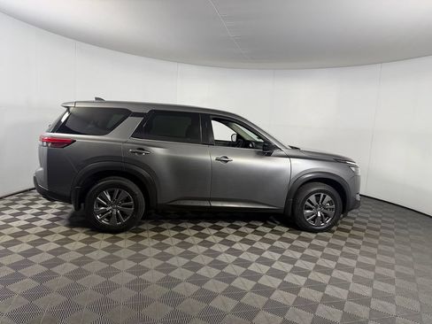 Used 2023 Nissan Pathfinder S FWD image 7
