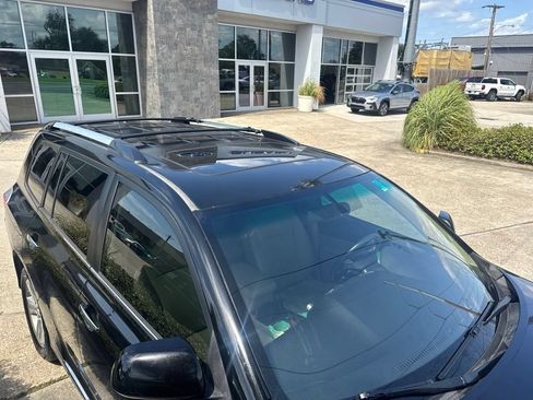 Used 2012 Toyota Highlander Limited FWD image 8