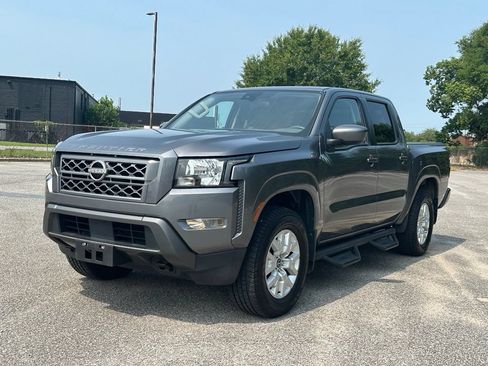 Used 2022 Nissan Frontier SV AWD/4WD image 1