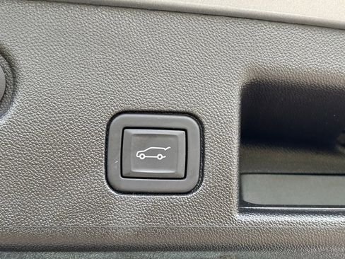 Used 2024 Chevrolet Equinox LT image 7