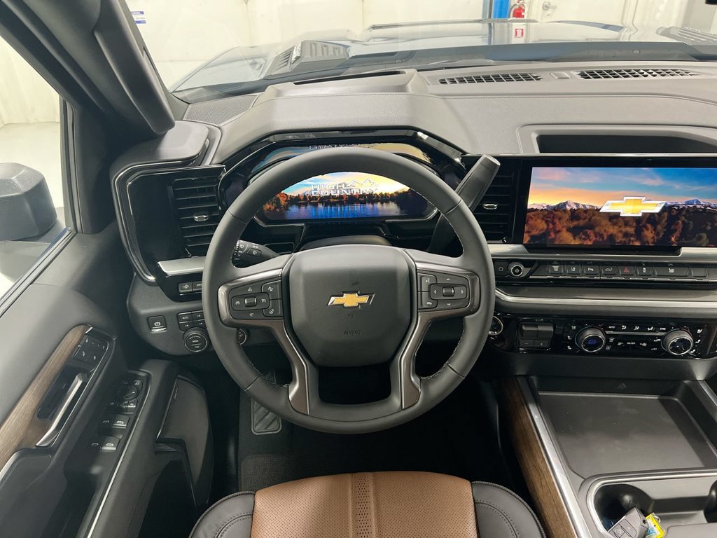 New 2026 Chevrolet Silverado 2500 High Country w/ High Country Premium Package AWD/4WD image 11