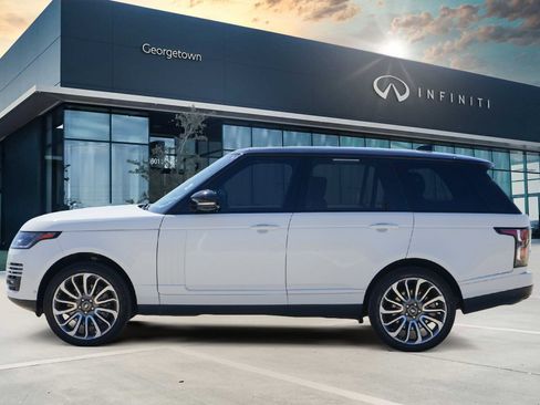 Used 2020 Land Rover Range Rover HSE image 6