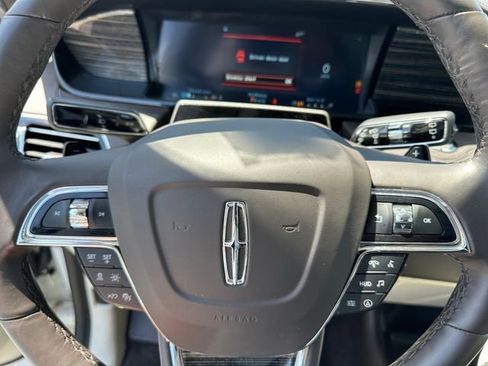 Used 2024 Lincoln Navigator Black Label image 38