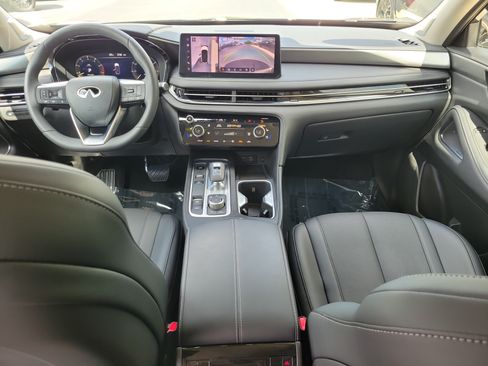 Certified 2026 INFINITI QX60 Luxe w/ Cargo Package FWD image 12