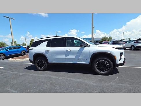 New 2026 Chevrolet Traverse Z71 w/ Driver Confidence Package AWD/4WD image 18
