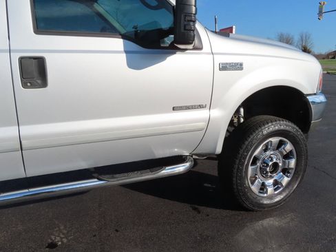 Used 2001 Ford F250 XLT image 22