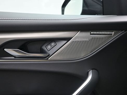 Certified 2026 Jaguar F-PACE R-Dynamic S image 20