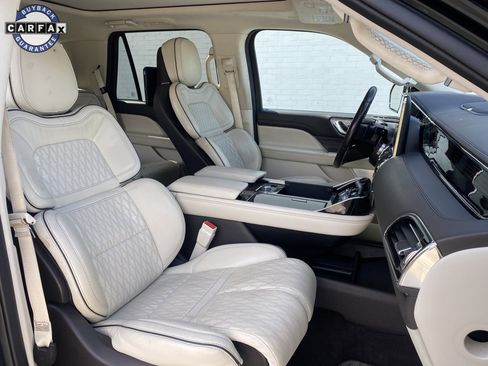Used 2021 Lincoln Navigator Black Label w/ Cargo Convenience Package image 15