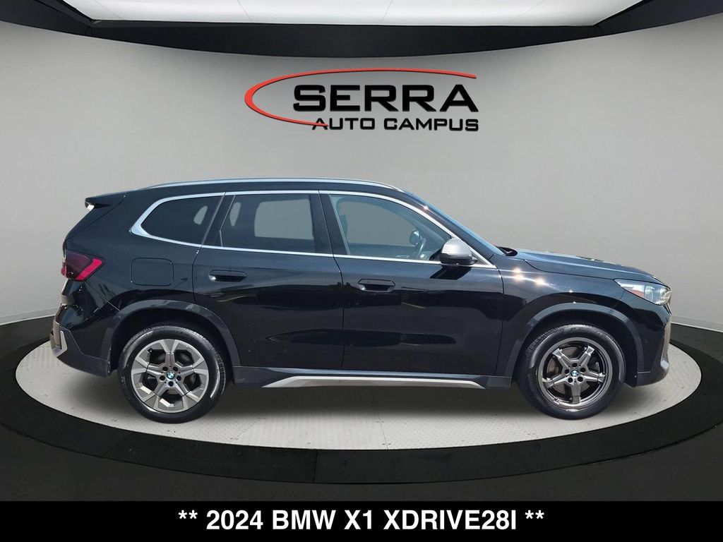 Used 2024 BMW X1 xDrive28i w/ Convenience Package AWD/4WD image 13