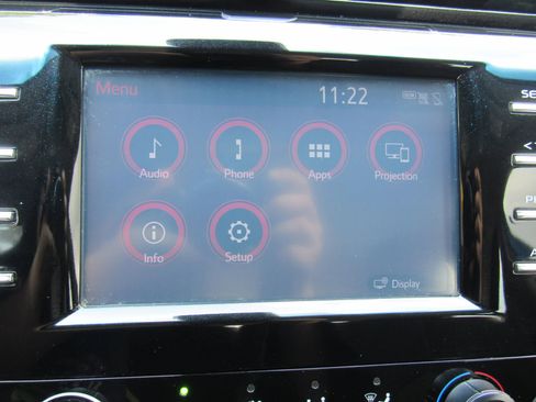 Used 2019 Toyota Camry LE FWD image 22