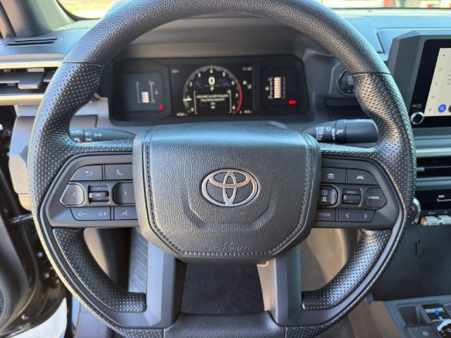 Used 2026 Toyota Tacoma SR AWD/4WD image 15
