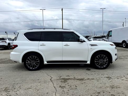 Used 2021 Nissan Armada Platinum w/ Captain's Chairs Package image 5