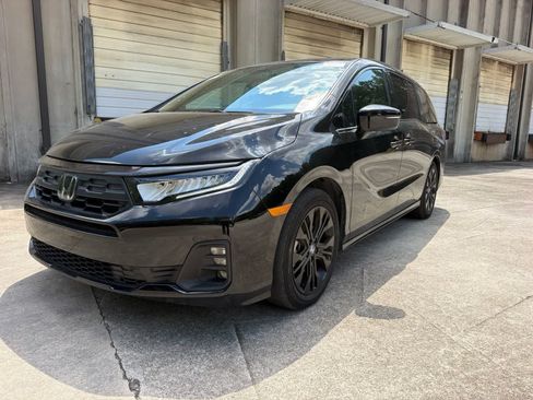 Used 2025 Honda Odyssey Sport-L image 1