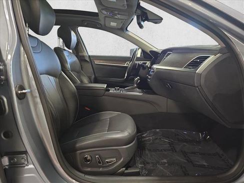 Used 2017 Genesis G80 3.8 w/ Option Group 03 image 10