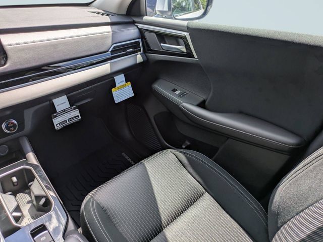 New 2026 Mitsubishi Outlander ES FWD image 17