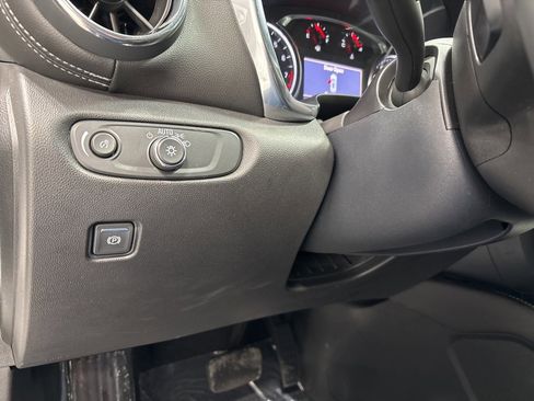 Used 2023 Chevrolet Blazer LT image 24