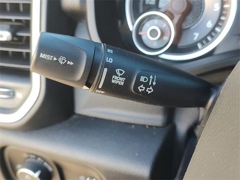 Certified 2020 RAM 1500 Big Horn image 27