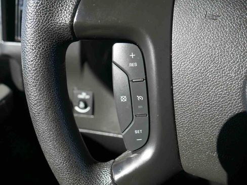 Used 2013 Chevrolet Express 1500 LS image 29