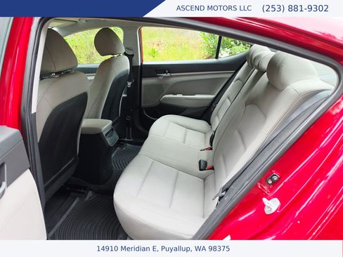 Used 2017 Hyundai Elantra SE FWD image 10