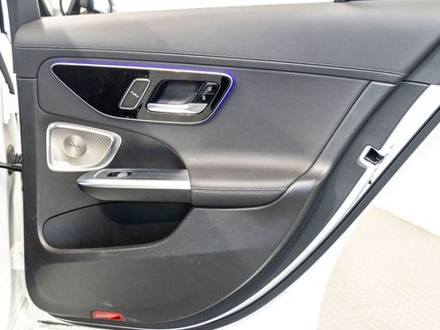 Used 2024 Mercedes-Benz C 300 Sedan image 23