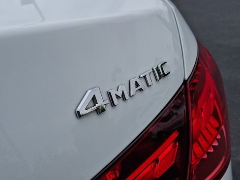 Certified 2022 Mercedes-Benz C 300 4MATIC Sedan image 31