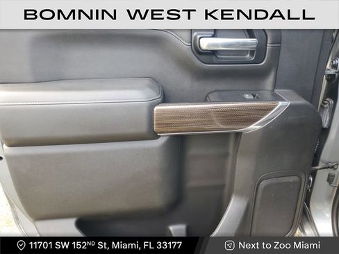 Used 2019 Chevrolet Silverado 1500 LT Trail Boss w/ Convenience Package image 8