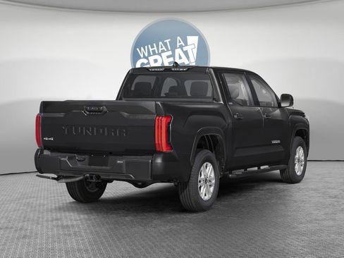 New 2024 Toyota Tundra SR5 w/ SR5 Convenience Package AWD/4WD image 2