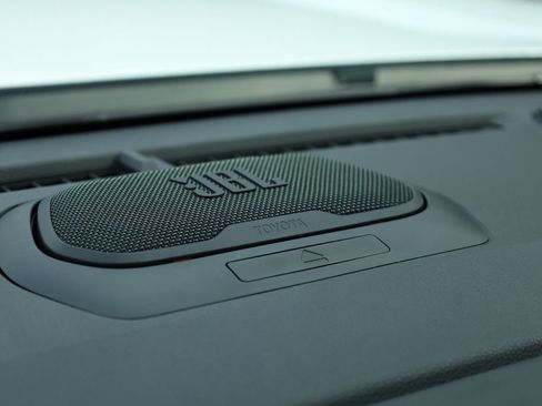 Used 2024 Toyota Tacoma SR5 image 19