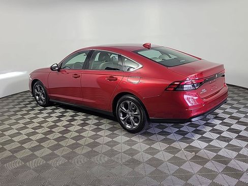 Certified 2024 Honda Accord EX image 8
