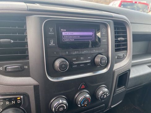 Used 2017 RAM 1500 Express image 14