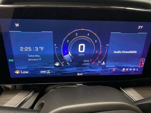 New 2026 Chevrolet Suburban Premier image 12