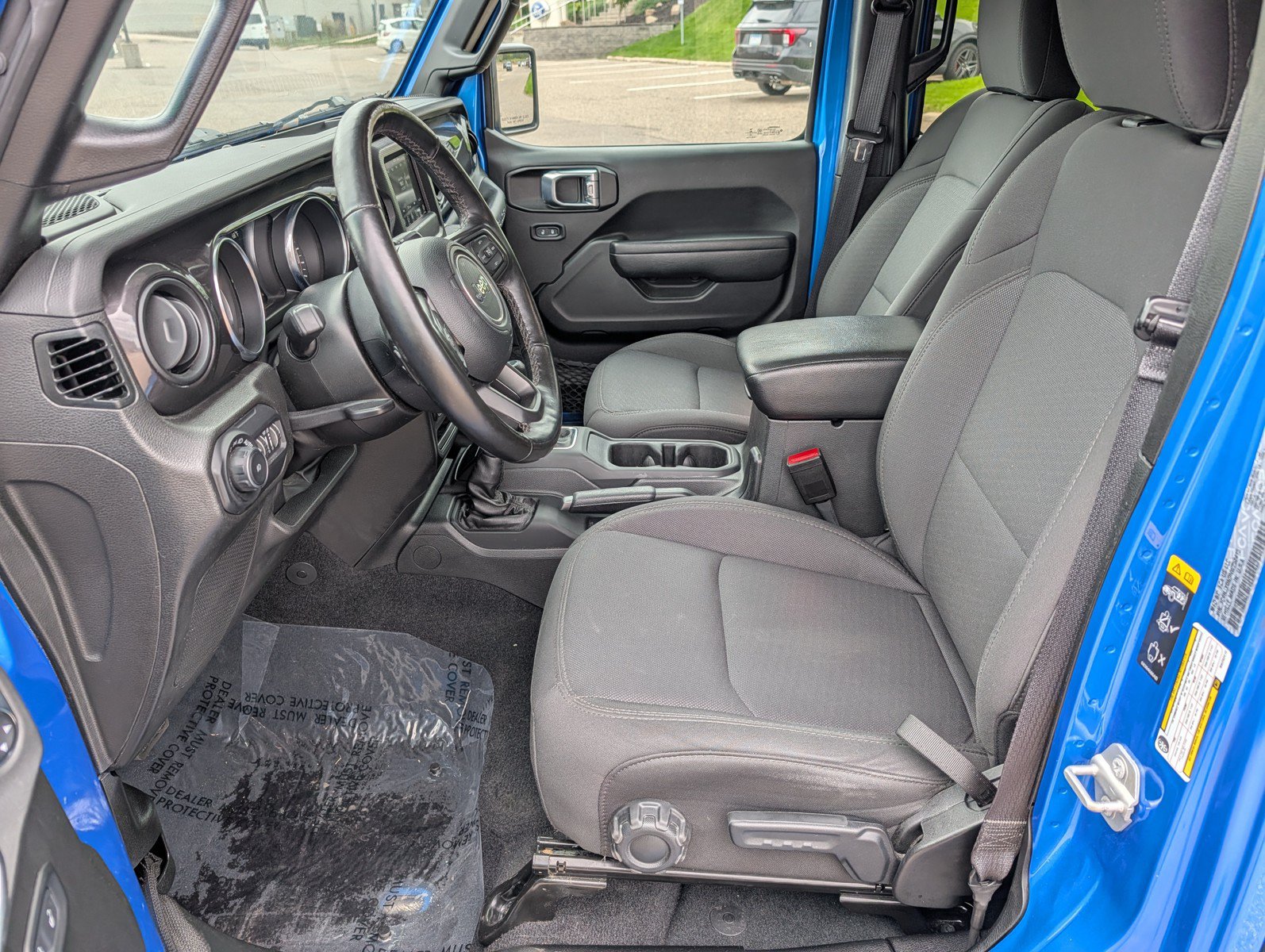 Used 2022 Jeep Wrangler Unlimited Sport AWD/4WD image 12