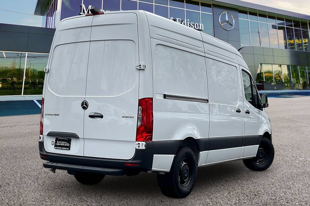 Used 2026 Mercedes-Benz Sprinter 2500 image 10