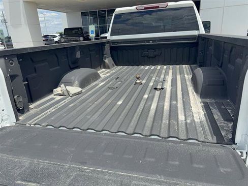 Used 2024 Chevrolet Silverado 3500 LT w/ Convenience Package AWD/4WD image 9