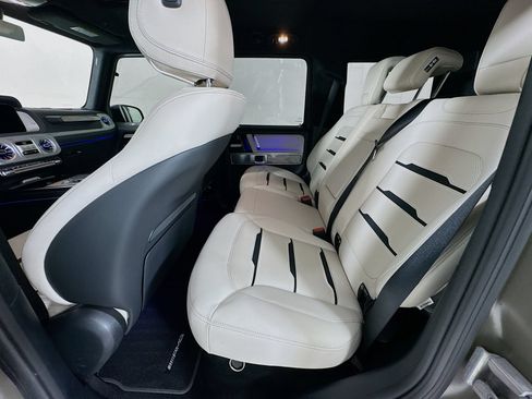 Used 2026 Mercedes-Benz G 63 AMG 4MATIC image 27