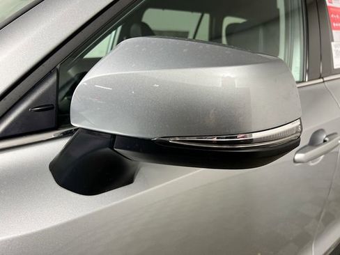 New 2026 Toyota Grand Highlander XLE image 10