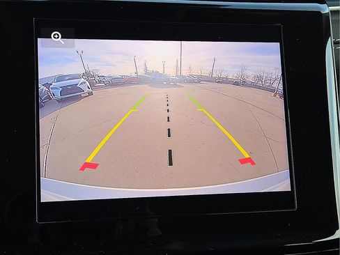 Used 2024 Jeep Grand Cherokee Laredo image 16