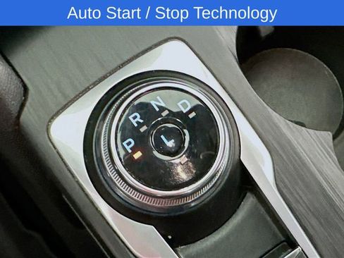 Certified 2023 Ford Escape ST-Line AWD/4WD image 17