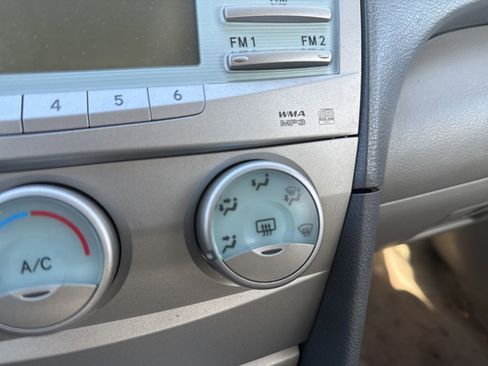 Used 2008 Toyota Camry LE image 20