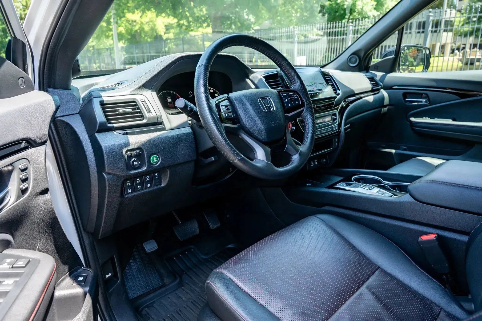 Used 2024 Honda Ridgeline Black Edition image 9