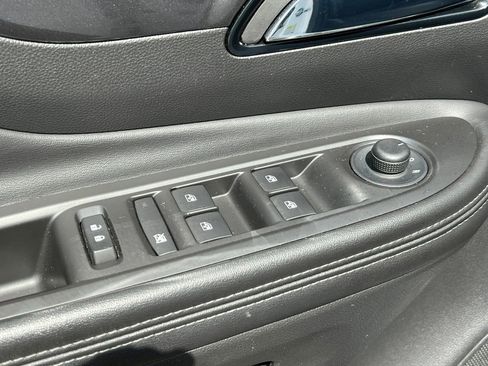 Certified 2022 Buick Encore Preferred w/ Safety Package II image 17