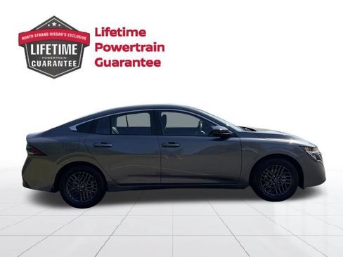 New 2026 Nissan Sentra SV w/ Floor Mat Package FWD image 7