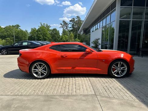 Used 2021 Chevrolet Camaro LT w/ RS Package RWD image 8