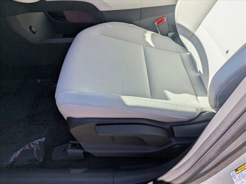 New 2026 Hyundai Santa Fe SE FWD image 4