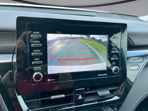 Used 2023 Toyota Camry SE FWD image 23